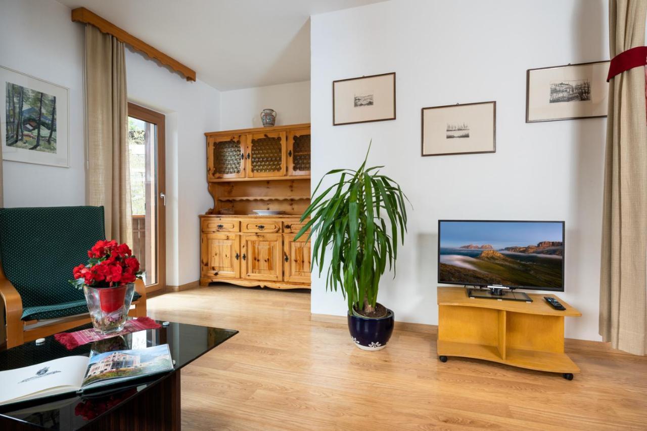 Residence Weiss Vigo di Fassa Eksteriør billede
